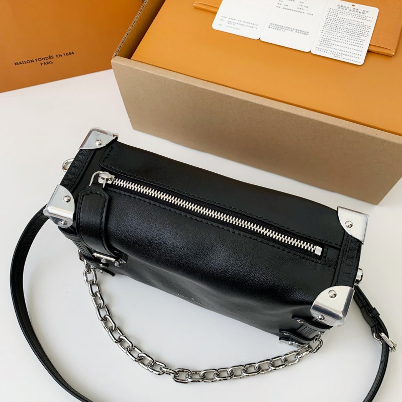 L0*is V*t0n New SIDE TRUNK full leather medium size handbag M11350 Size:21*14*6cm