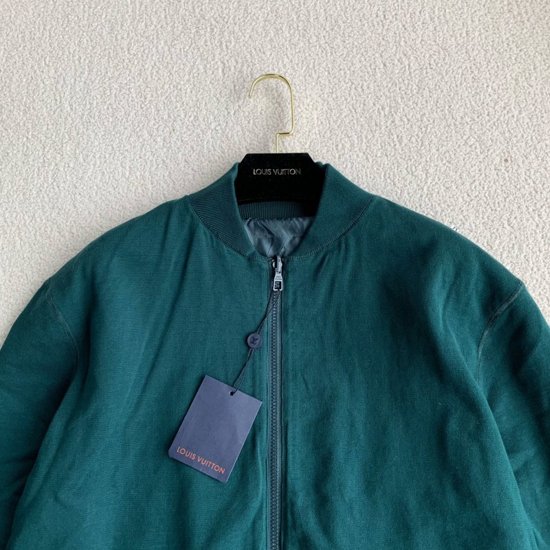L0*is V*t0n Jackets