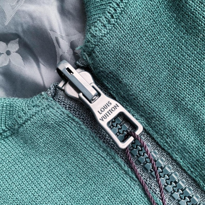 L0*is V*t0n Jackets
