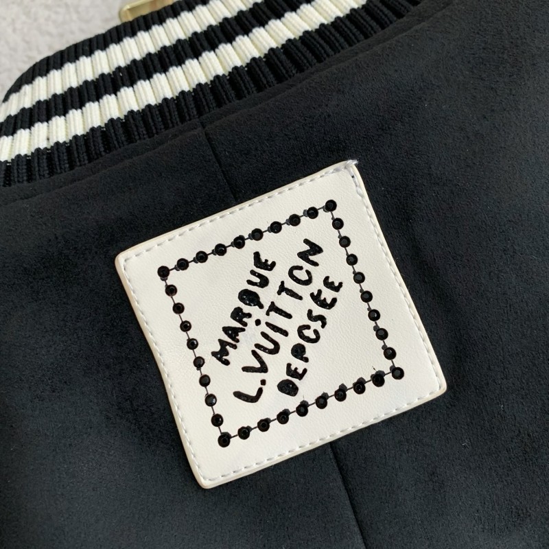 L0*is V*t0n Jackets