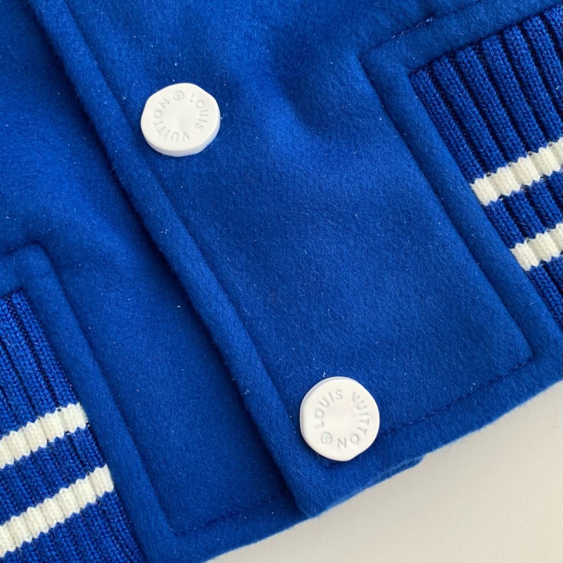 L0*is V*t0n Jackets