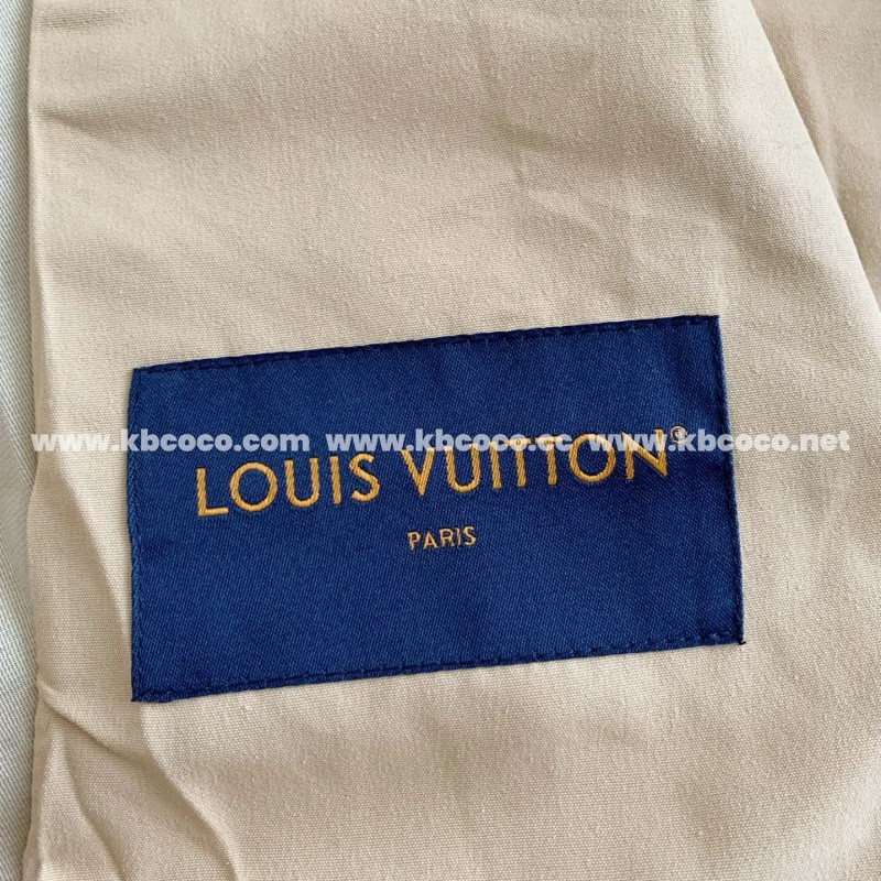 L0*is V*t0n Jackets