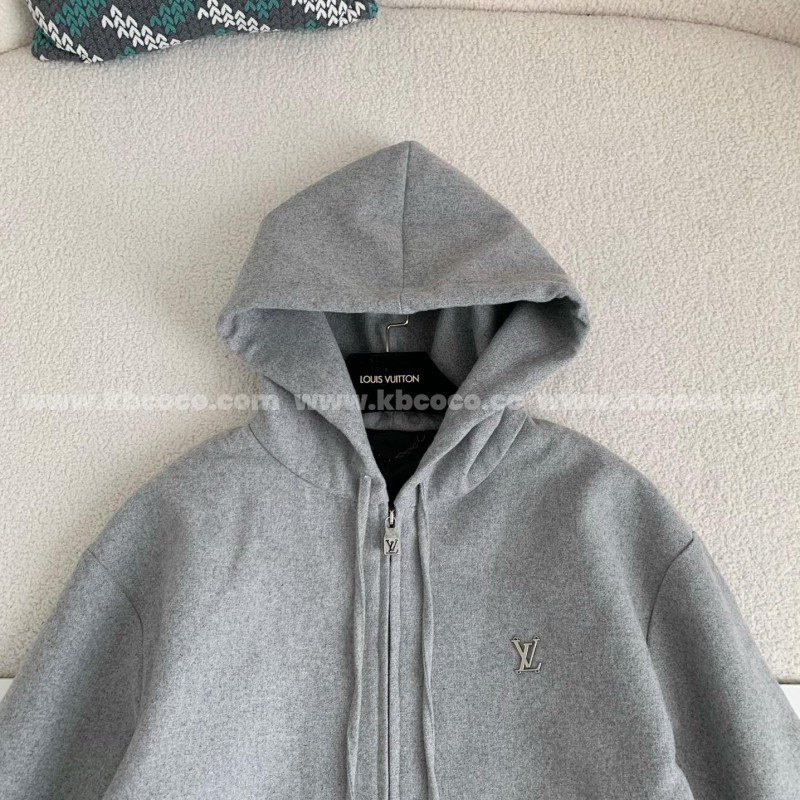 L0*is V*t0n Jackets
