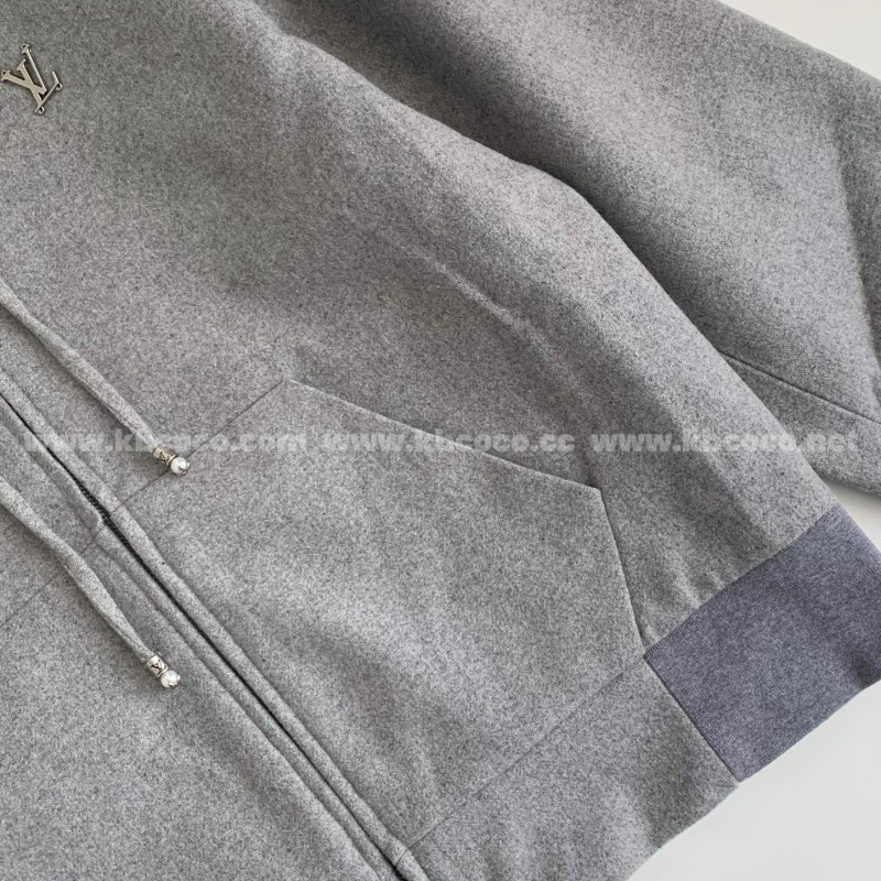 L0*is V*t0n Jackets