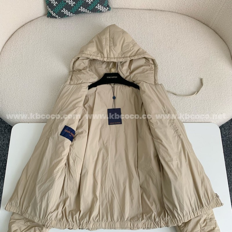 L0*is V*t0n FW24 Jacket