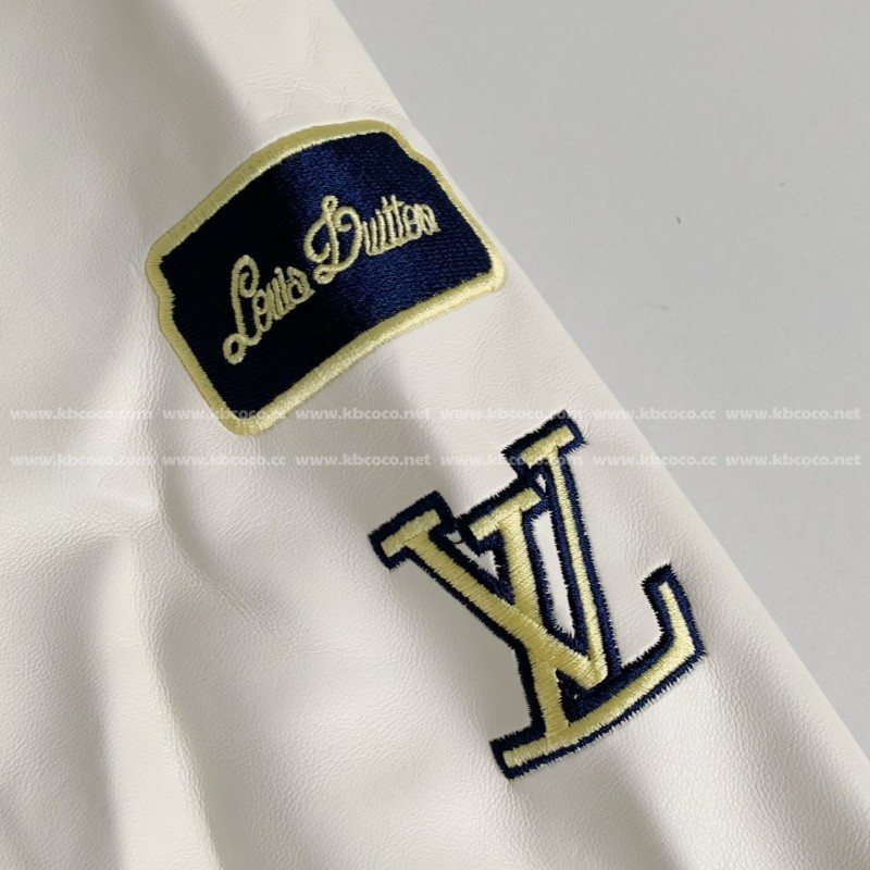 L0*is V*t0n Jacket