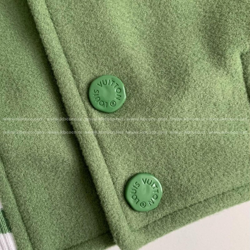 L0*is V*t0n Jacket