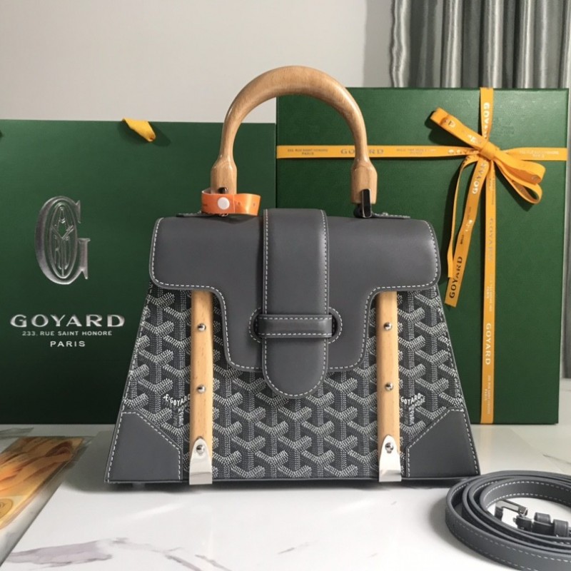Go*ard Saïgon PM small bag, top quality! Size: 28 * 20 * 12cm
