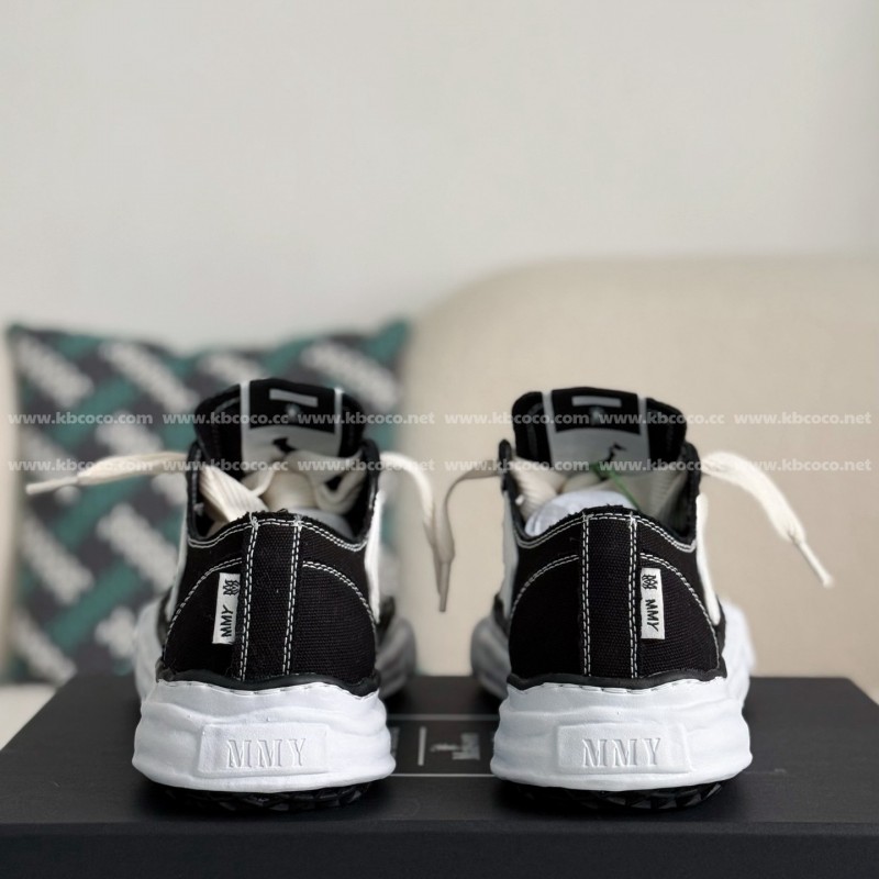 Maison Mihara Yasuhiro x AMIRI Skel- Top Low canvas shoes
