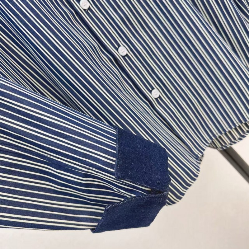 L0ew* spring and summer new logo embroidery striped shirtL0ew* spring and summer new logo embroidery