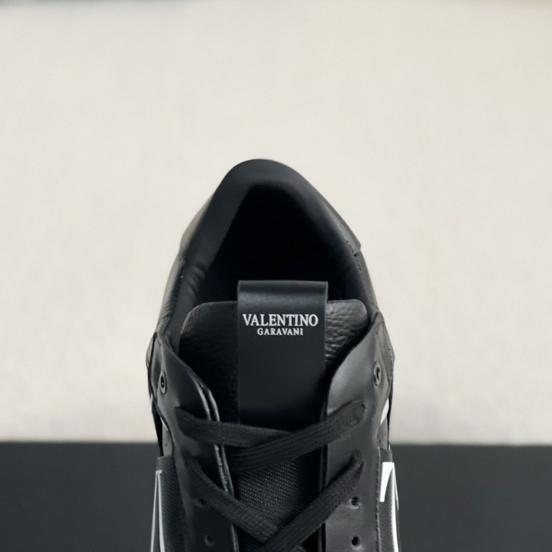 va*t*no sneakers