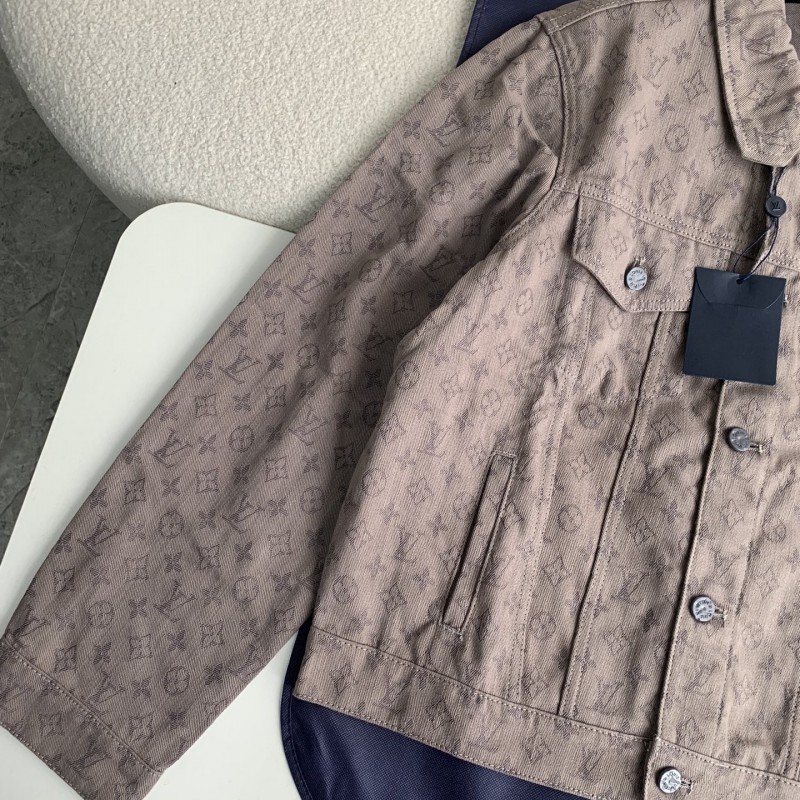 L0*is V*t0n Jackets