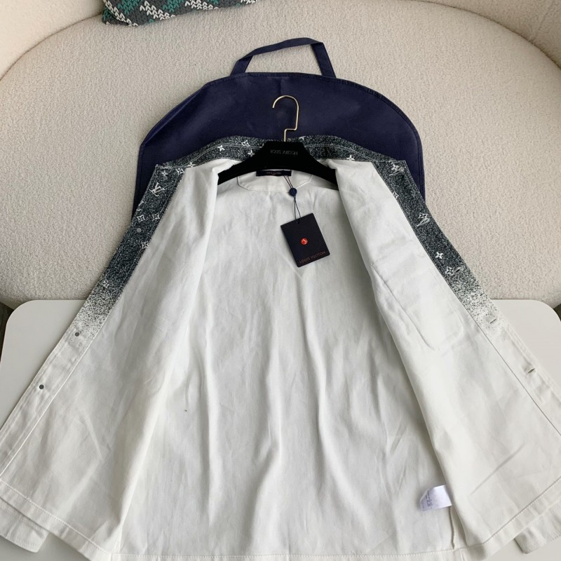 L0*is V*t0n Jackets