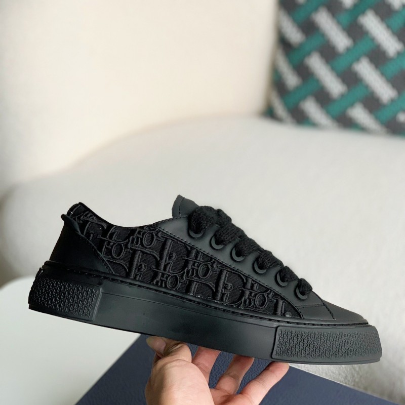 D*0r Sneaker