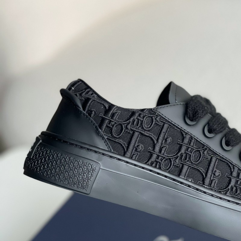 D*0r Sneaker