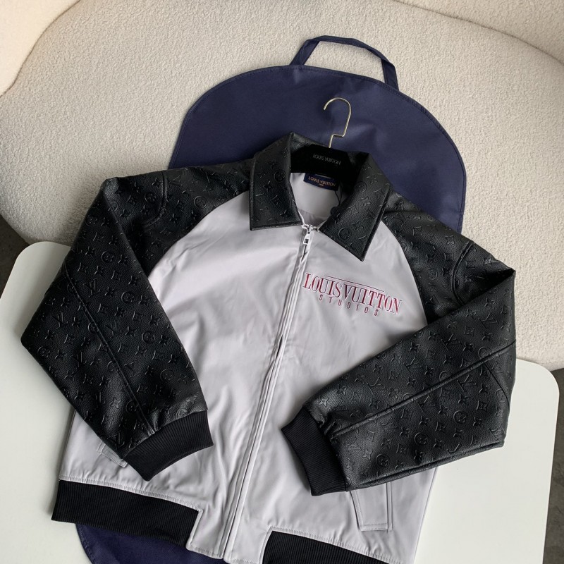 L0*is V*t0n Jackets