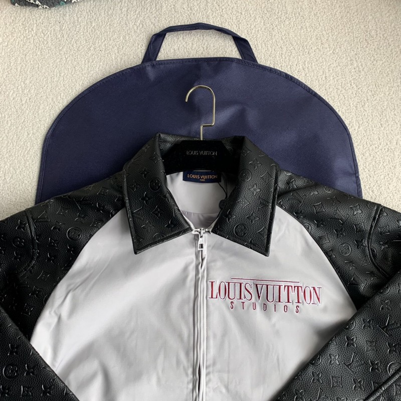 L0*is V*t0n Jackets