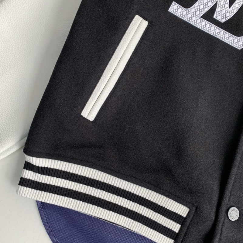 L0*is V*t0n Jackets