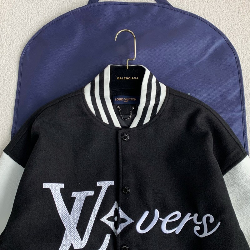 L0*is V*t0n Jackets