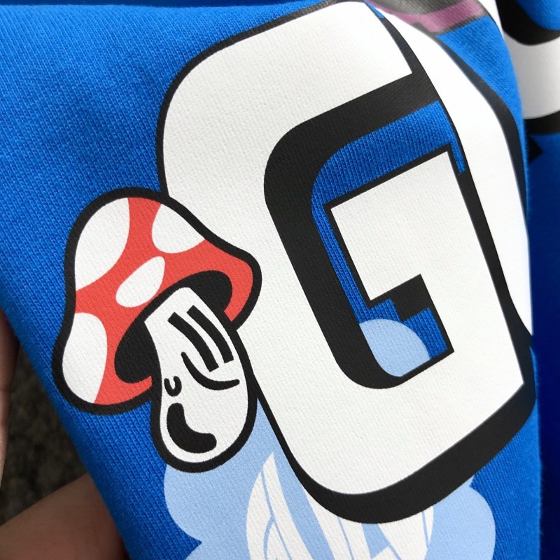 G*u*i t-shirt