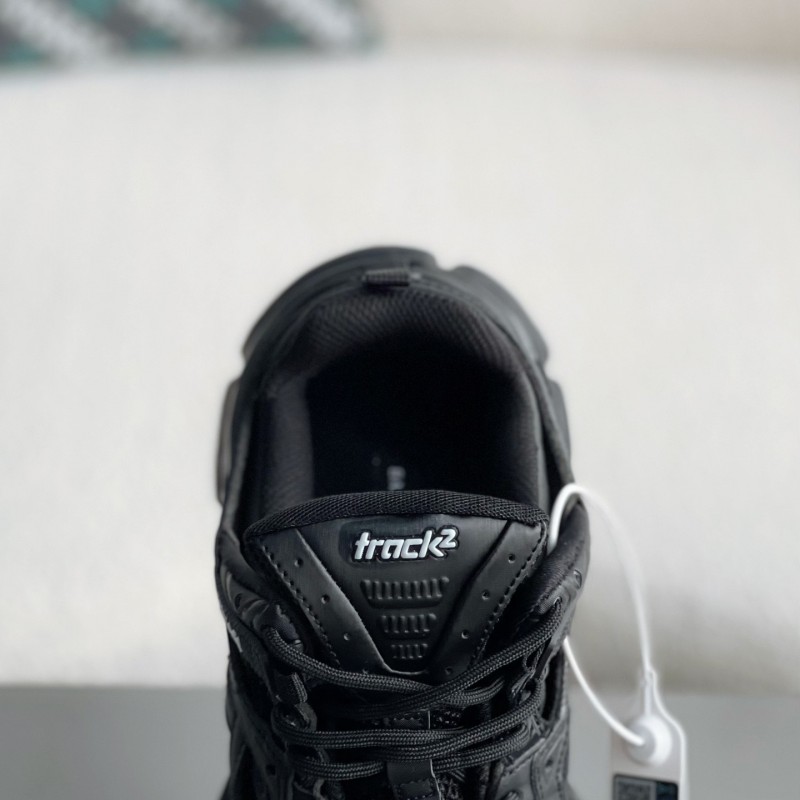Ba*len*cia*ga Runner Sneakers